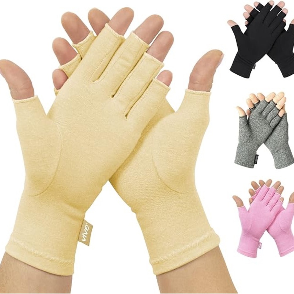 Vive Fingerless Compression Gloves in Beige Size Small